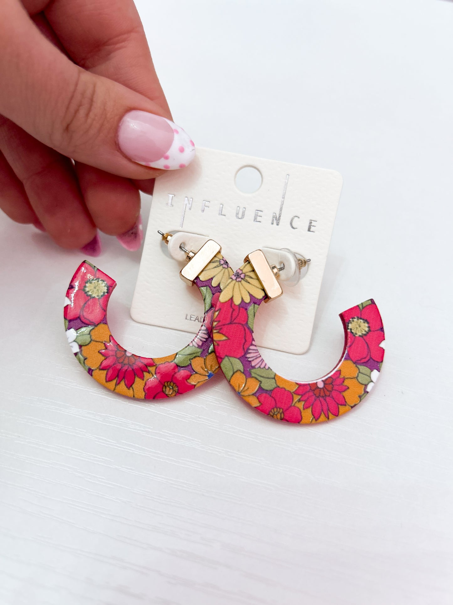 Retro Floral Wooden Hoops
