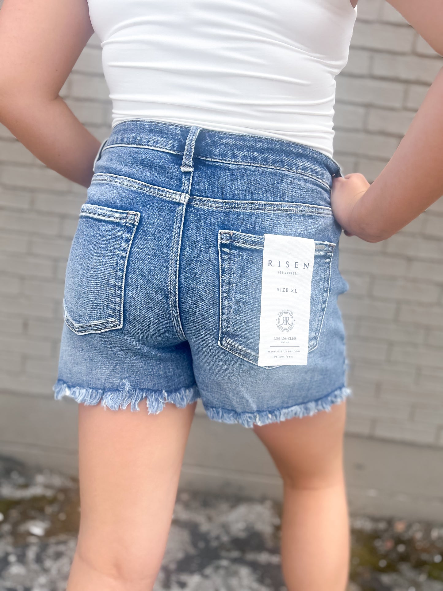 Marilyn Medium High Rise Shorts