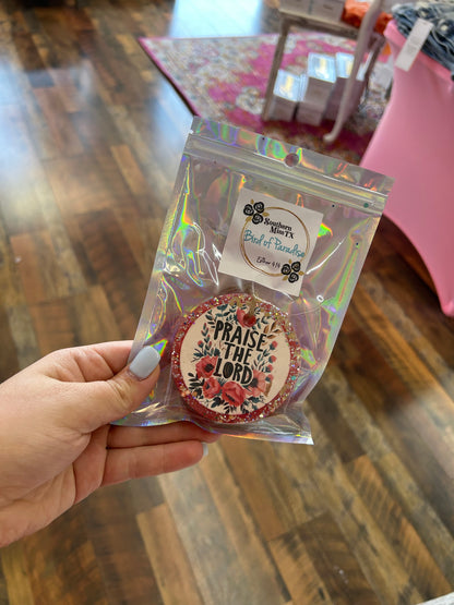 Praise The Lord Freshie