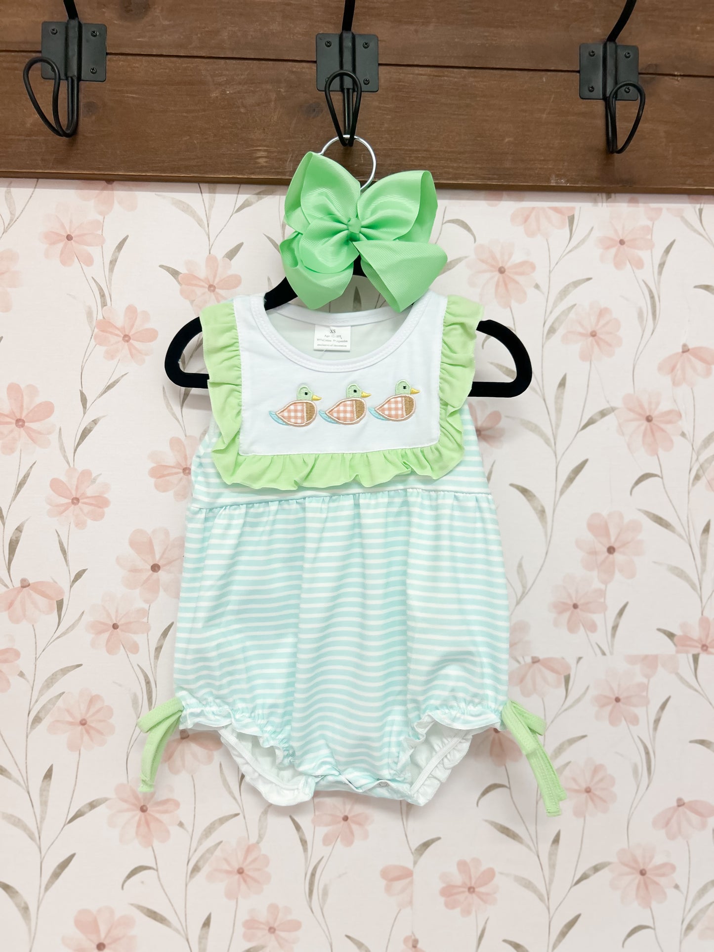 Mallard Embroidered Ribbon Bubble