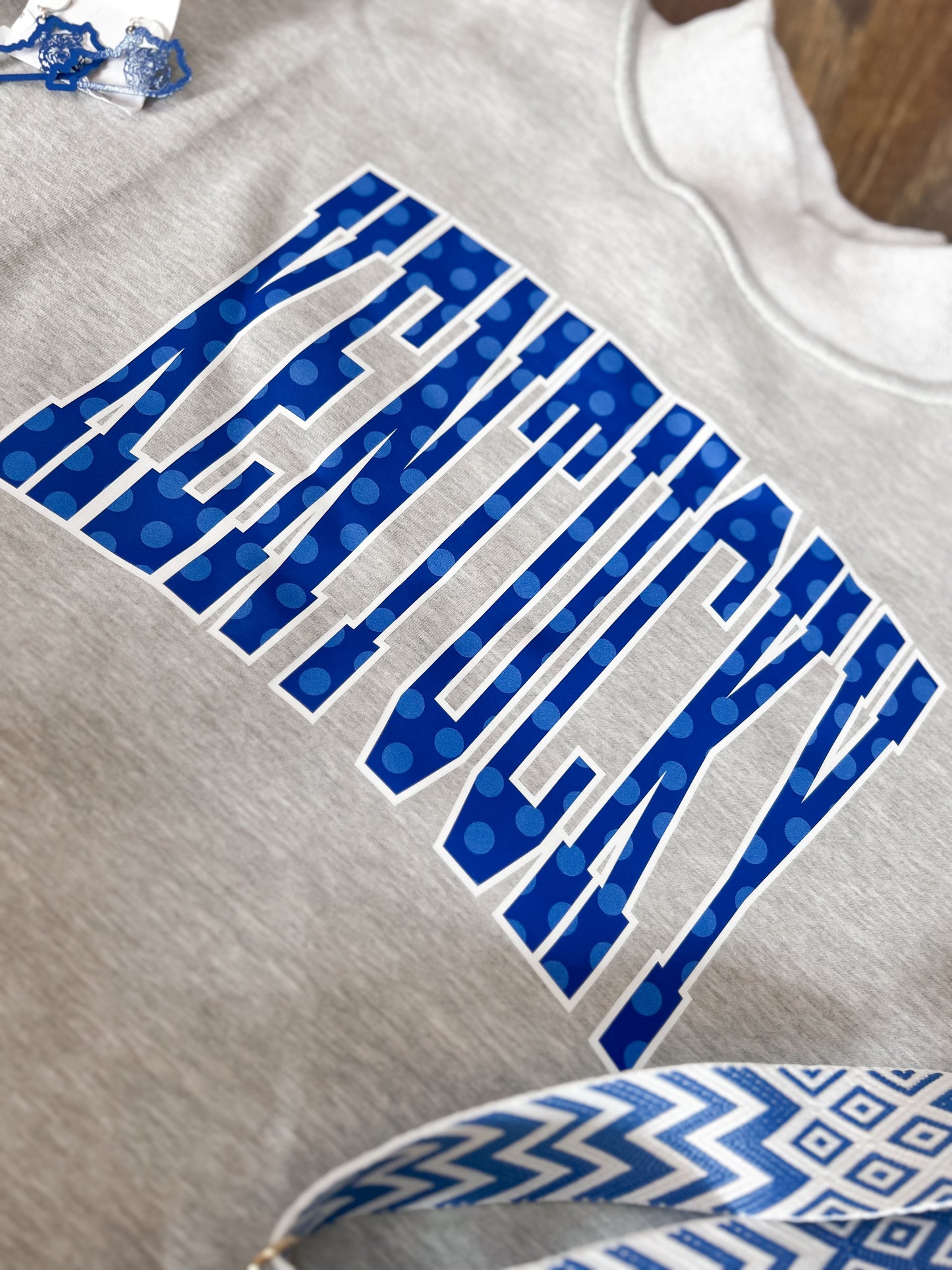 Kentucky Polka Dot Mockneck