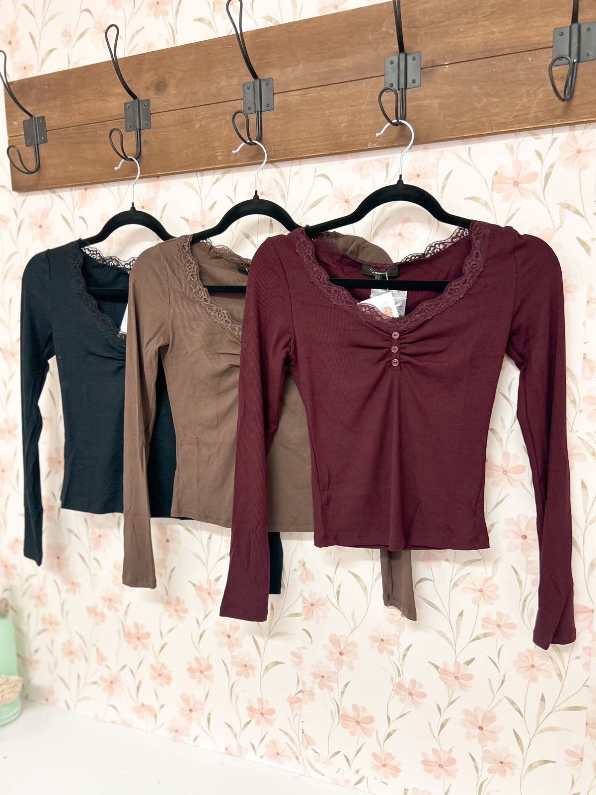 Lace Button Layering Tops