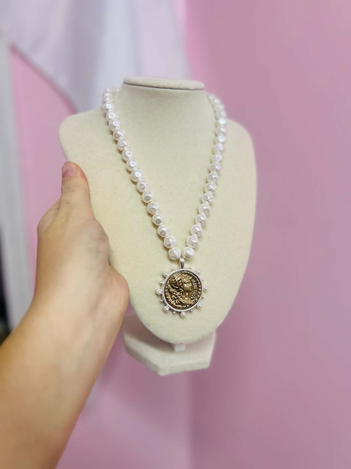 Coin Pearl Necklace