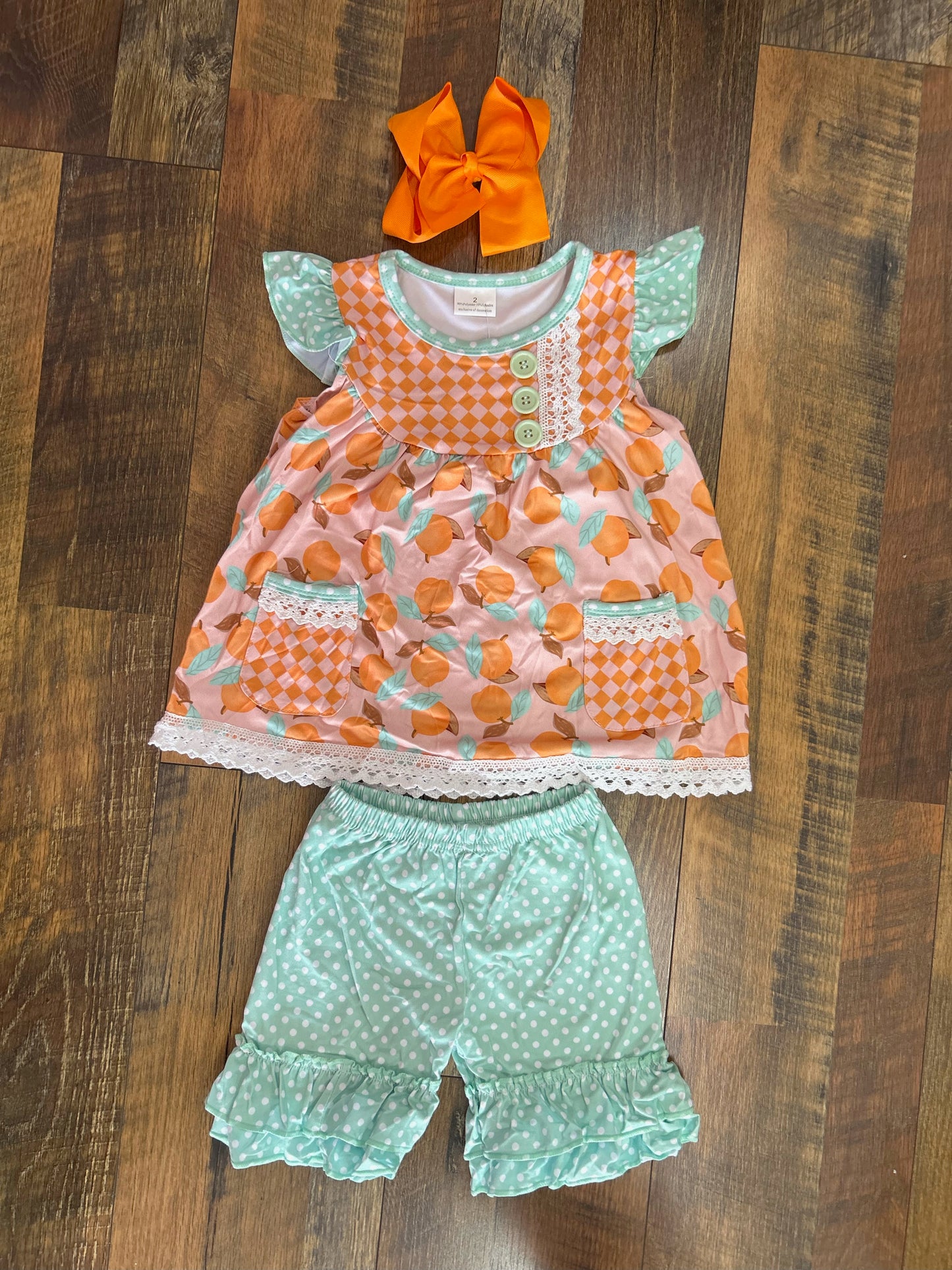Peachy Button & Polka Dot Set