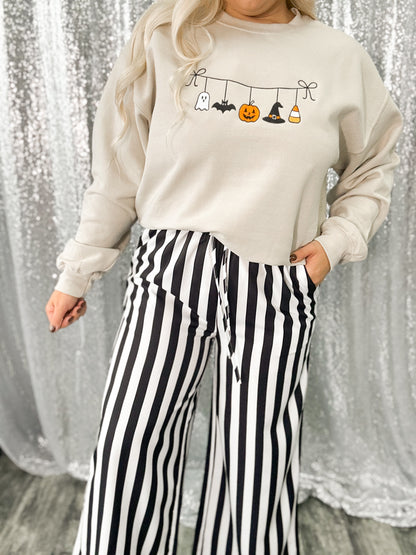Vertical Vibes Pants {Black)
