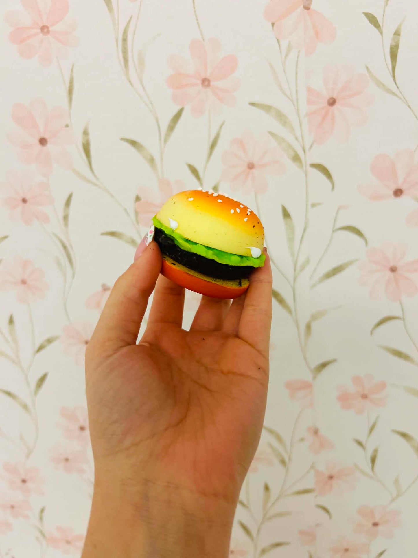 Mini Slow Rising Cheeseburger Squishy