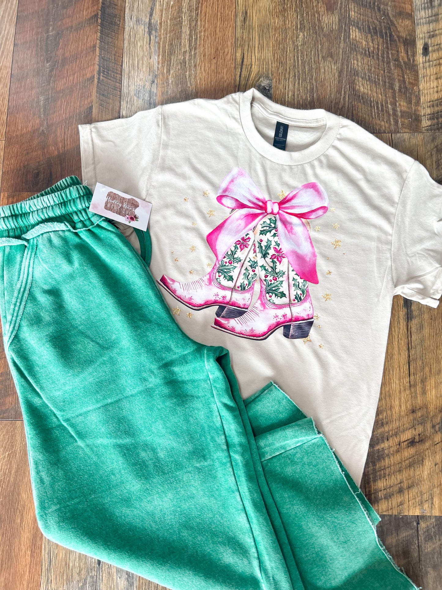 Mistletoe Cowgirl Tee