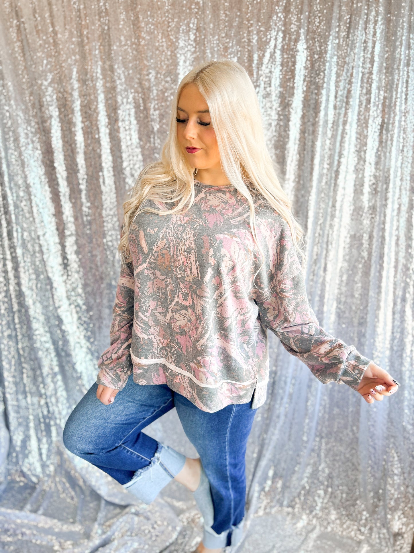 Can’t See Me Pullover