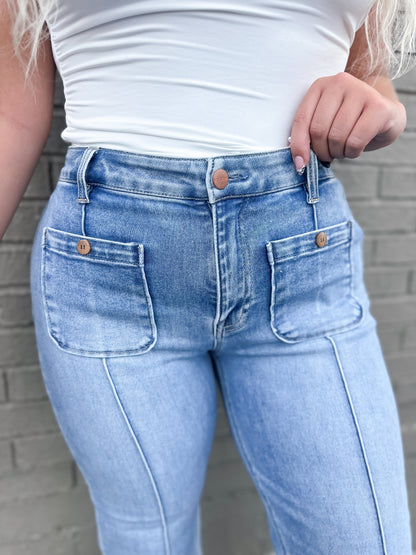 Vintage Button Pleated Light Wash Cropped Straight Denim
