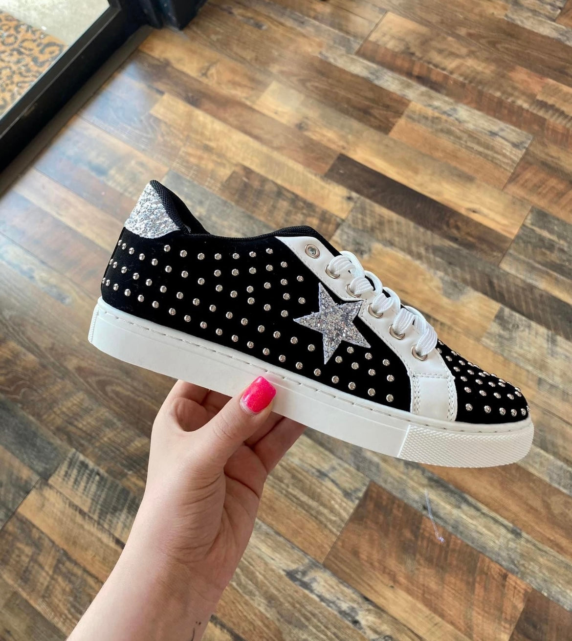 Black Star Girl Sneaker