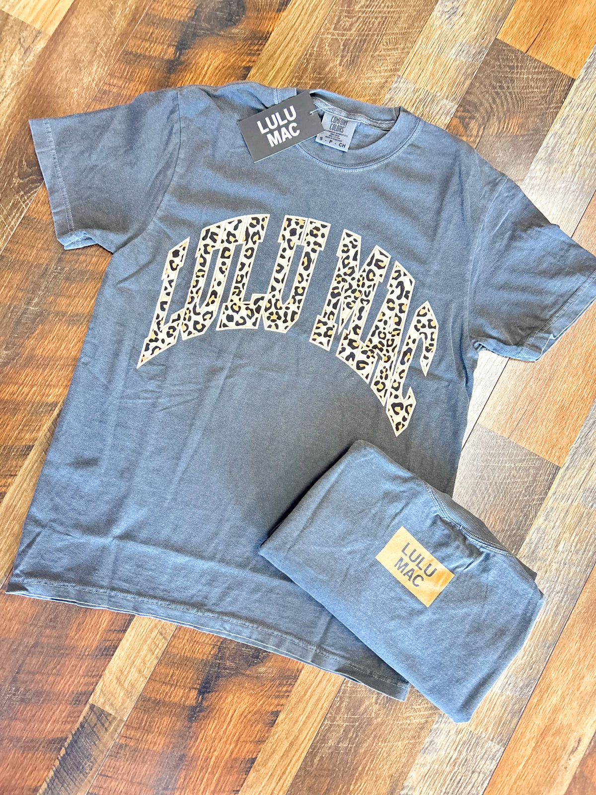 LULU MAC Leopard Tee